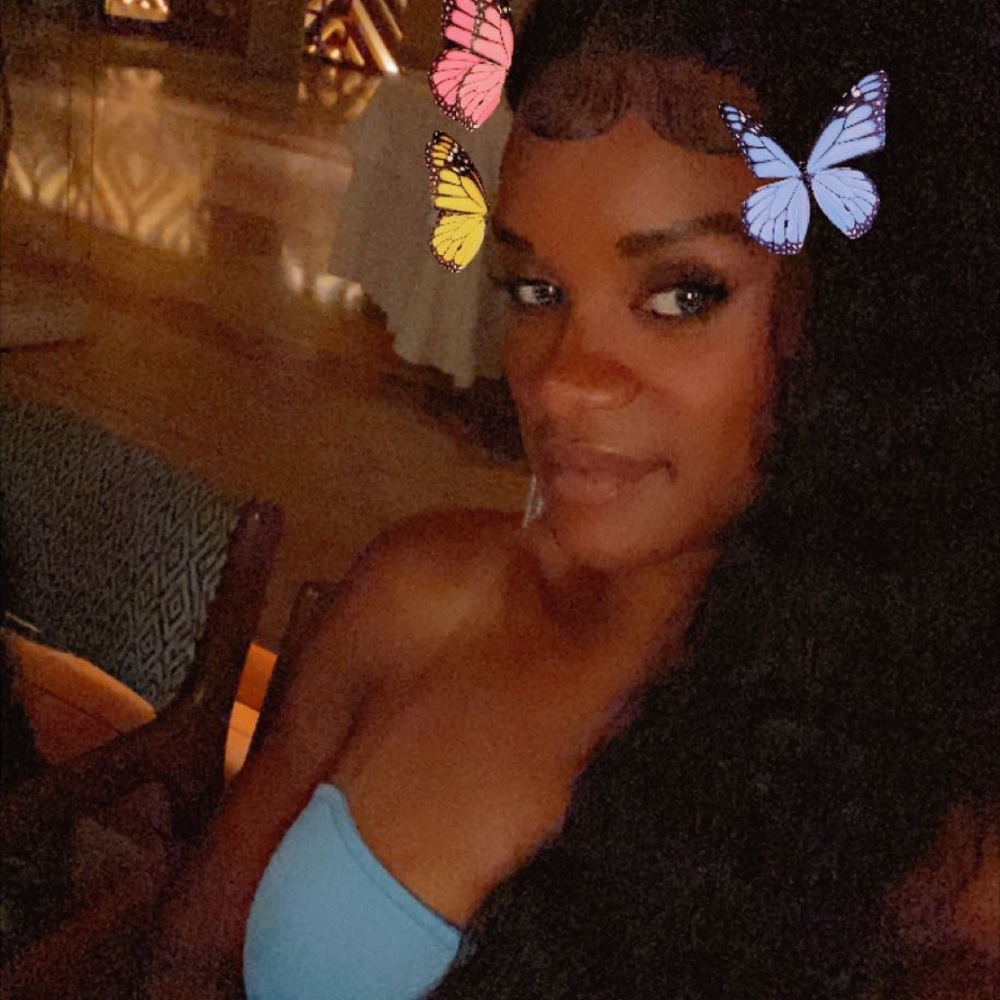 Meet your Posher, Brandi